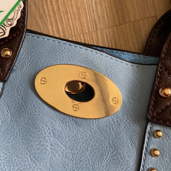 NWT vegan leather handbag - Picture 8 of 13